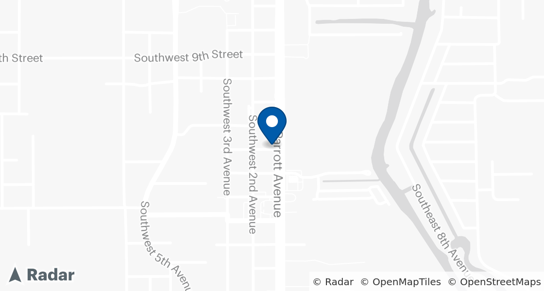 Map of Dairy Queen Location:: 1212 S Parrott Ave, Okeechobee, FL, 34974-5272